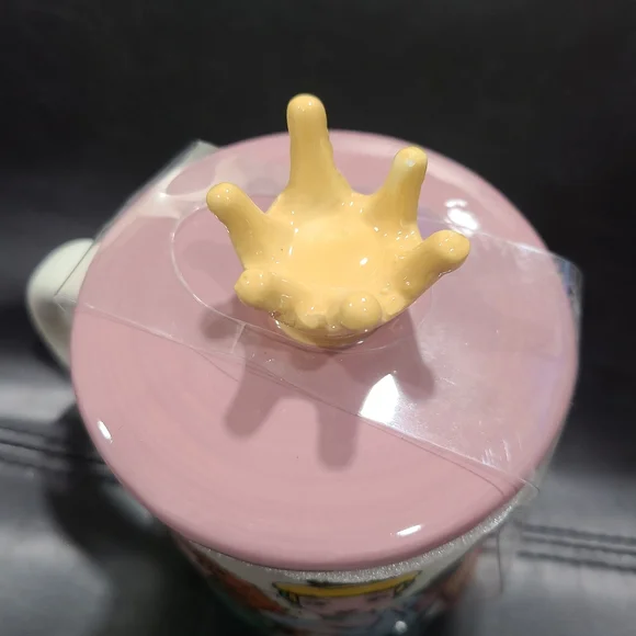 New Disney Princesses Ceramic Mug with Sculpted Crown Lid 18oz - Picture 5 of 6